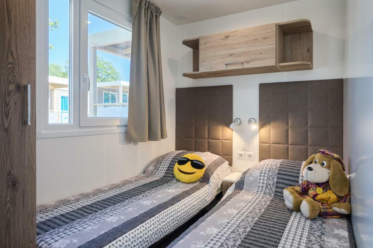 Mobile Homes - Lanterna Premium Camping Resort Tar-Vabriga Exteriör bild